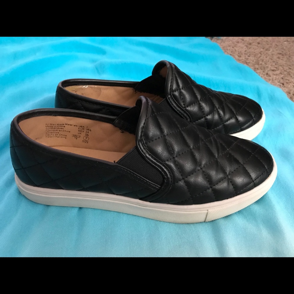 Women’s shoes
